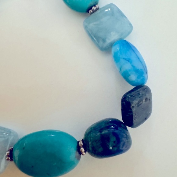 Bead Bracelet in Blue and Purple - Picture 7 of 7